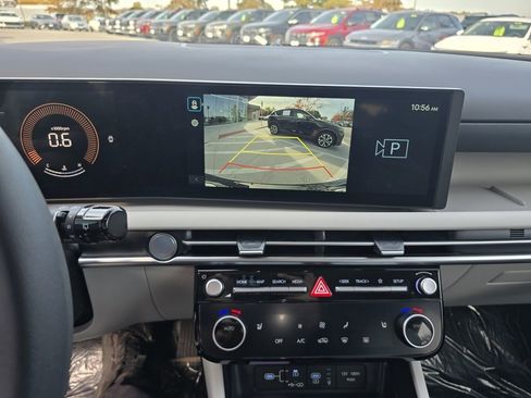 Used 2025 Hyundai Tucson SEL image 17