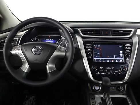 Used 2018 Nissan Murano S image 27