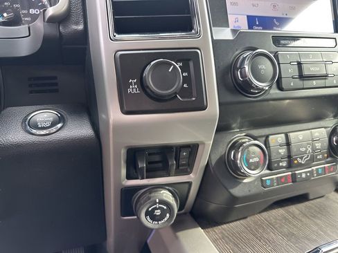 Used 2021 Ford F250 Lariat image 36