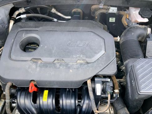 Used 2019 Kia Sportage LX FWD image 32