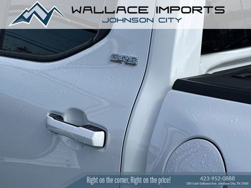 Used 2025 Toyota Tacoma SR5 image 11