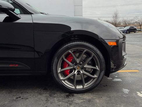 Used 2026 Porsche Macan GTS AWD/4WD image 36