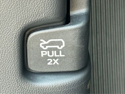 New 2026 Ford Explorer Platinum w/ LUX Leather Package AWD/4WD image 24