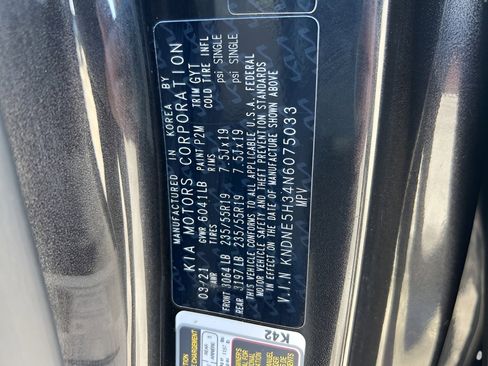 Used 2022 Kia Carnival SX Prestige image 47