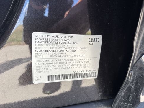 Used 2016 Audi Q5 2.0T Premium Plus w/ Technology Package AWD/4WD image 37
