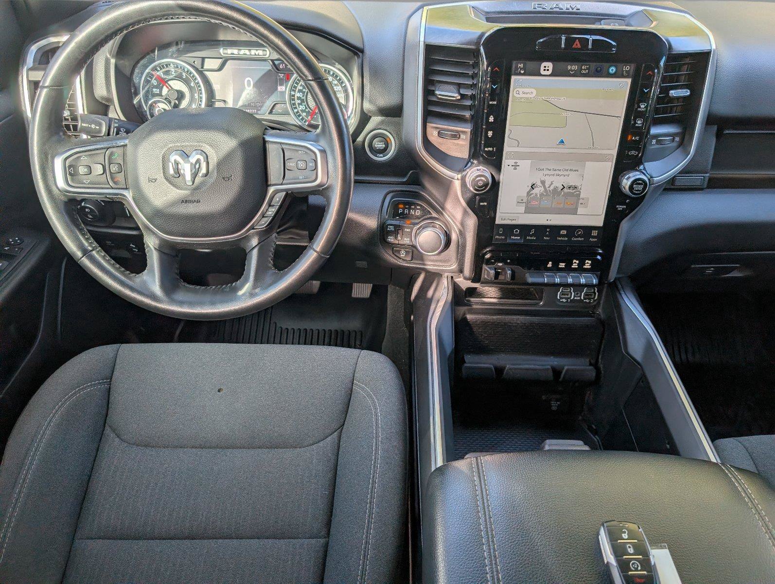 Used 2024 RAM 1500 Big Horn AWD/4WD image 30