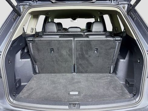 Used 2024 Volkswagen Atlas SE image 26