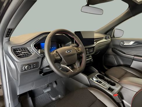 Used 2025 Ford Escape ST-Line w/ Tech Pack #1 AWD/4WD image 26