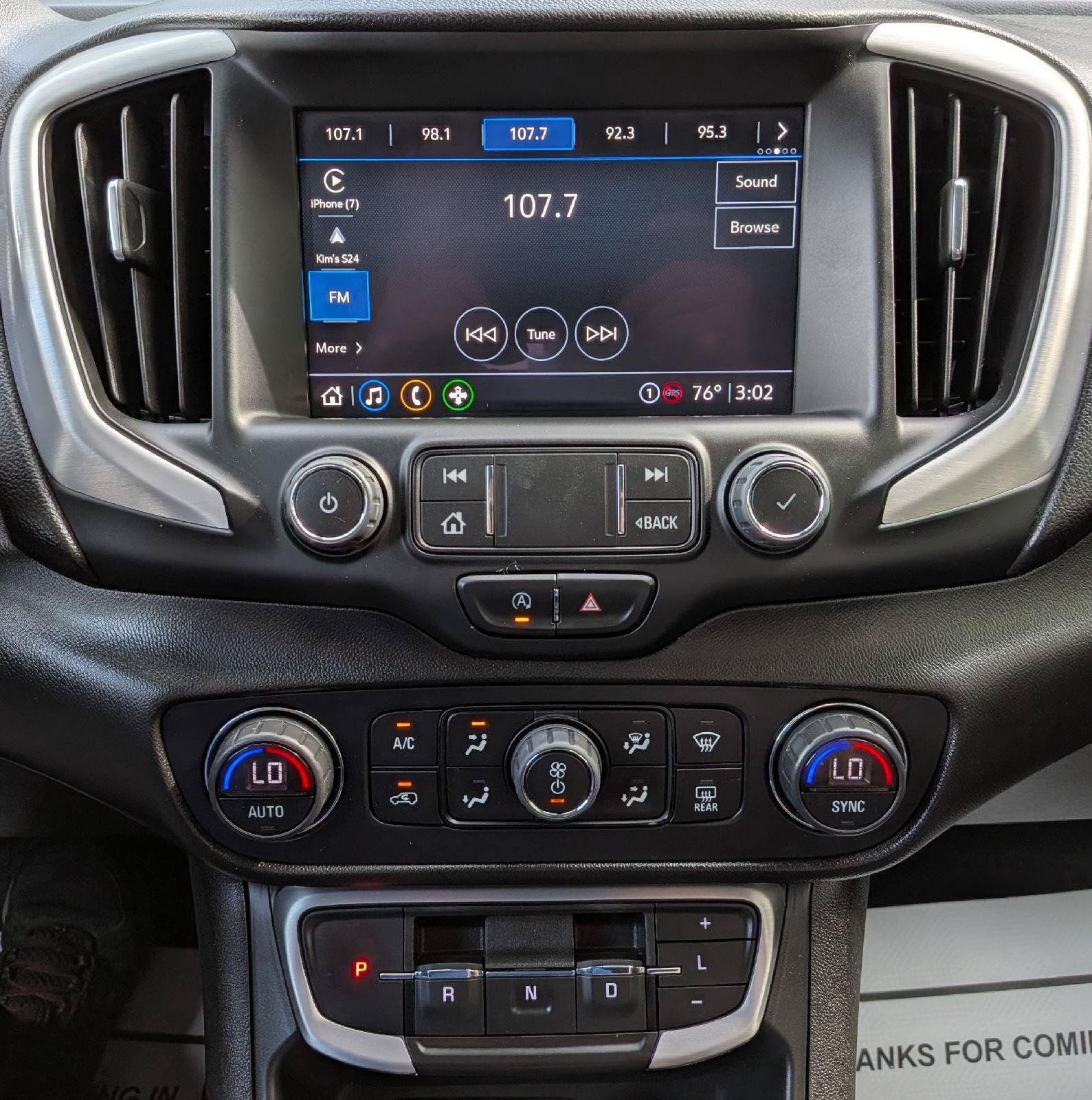 Used 2022 GMC Terrain SLT AWD/4WD image 18