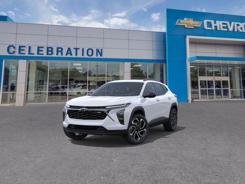 New 2026 Chevrolet Trax RS w/ Sunroof Package image 8