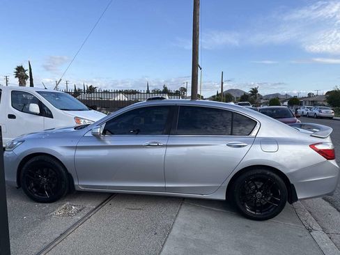 Used 2013 Honda Accord EX-L image 5