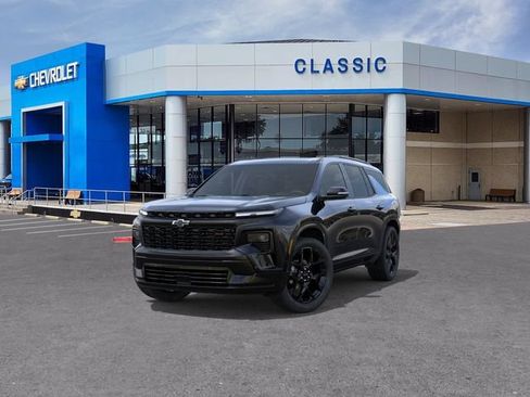 New 2026 Chevrolet Traverse RS w/ LPO, Floor Liner Package AWD/4WD image 8