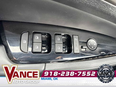 Used 2023 Kia Sportage X-Pro AWD/4WD image 32