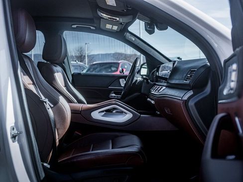 Used 2024 Mercedes-Benz GLE 350 4MATIC image 46