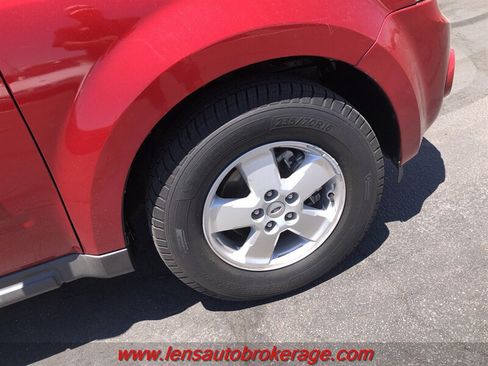 Used 2011 Ford Escape XLT AWD/4WD image 21