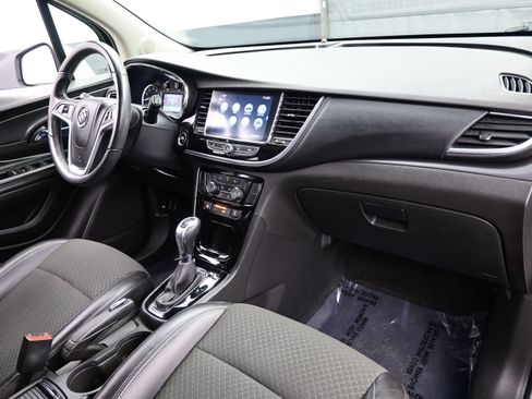 Used 2021 Buick Encore Preferred FWD image 15