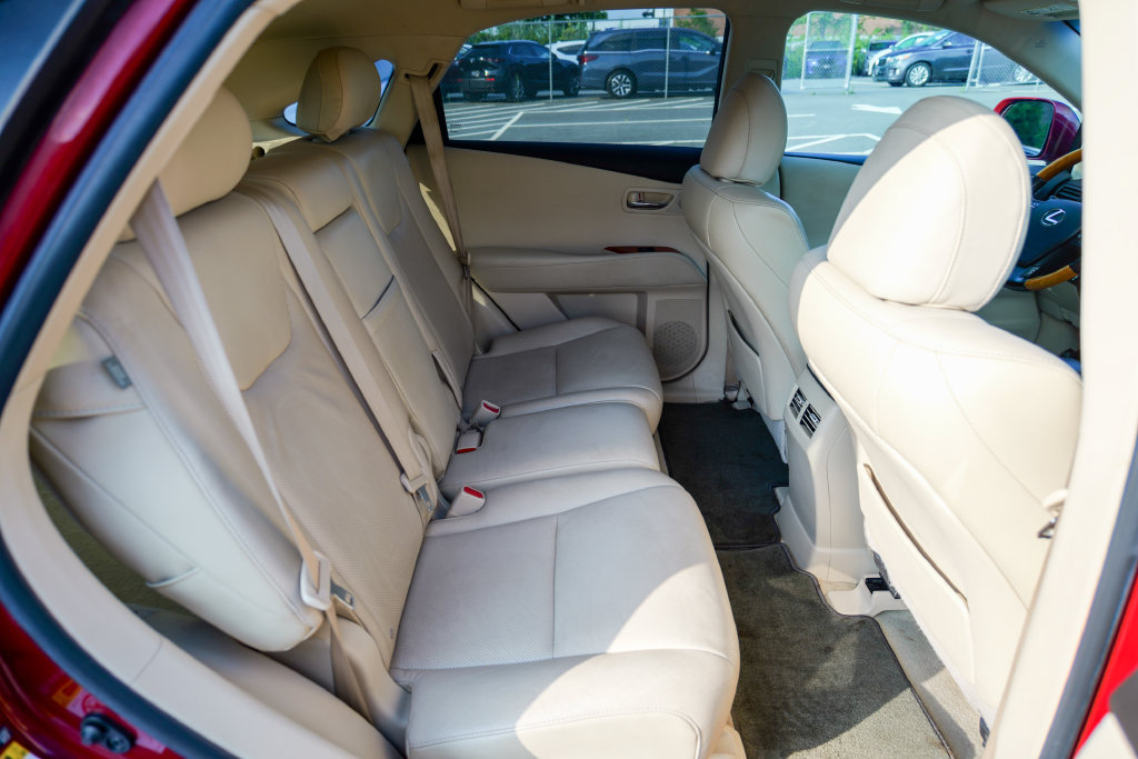 Used 2011 Lexus RX 350 AWD w/ Premium Pkg image 32