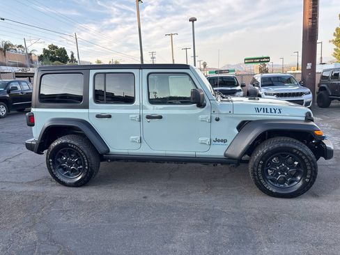 Used 2023 Jeep Wrangler Unlimited w/ 8.4" Radio Group AWD/4WD image 7