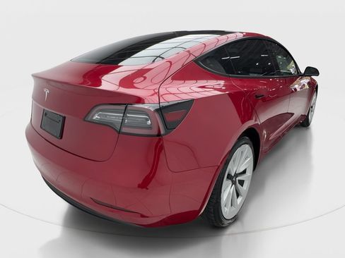 Used 2023 Tesla Model 3 Standard Range RWD image 7