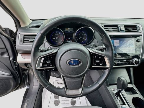 Used 2019 Subaru Outback 3.6R Limited w/ Popular Package #2 AWD/4WD image 11