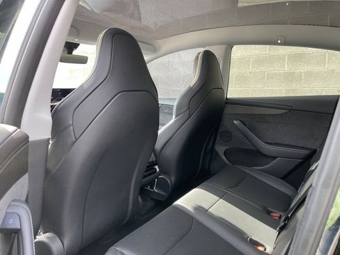 Used 2026 Tesla Model Y Performance AWD/4WD image 8