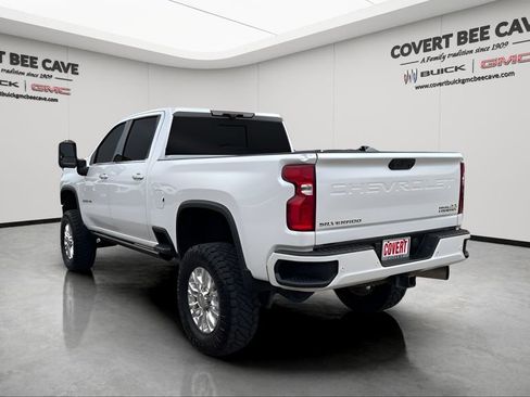 Used 2021 Chevrolet Silverado 2500 High Country w/ Z71 Off-Road Package image 7