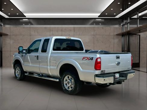 Used 2015 Ford F250 XLT w/ XLT Premium Package AWD/4WD image 17