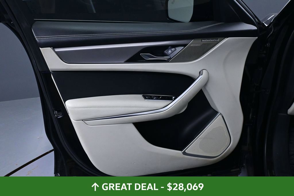 Used 2021 Jaguar F-PACE R-Dynamic S AWD/4WD image 19