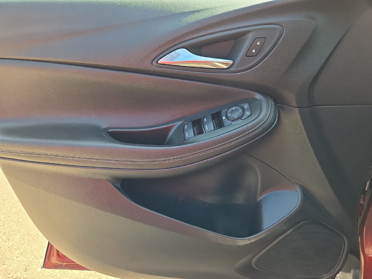Used 2025 Buick Encore GX Preferred FWD image 18