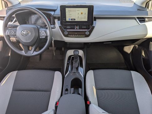 Used 2026 Toyota Corolla LE image 4