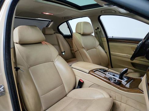 Used 2011 BMW 535i xDrive Sedan image 27
