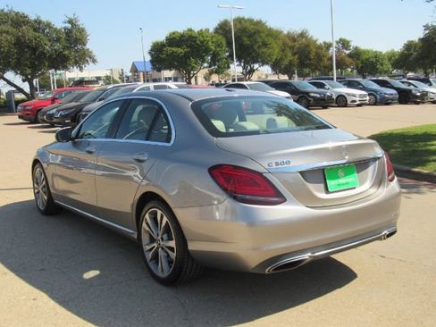 Used 2019 Mercedes-Benz C 300 Sedan image 13