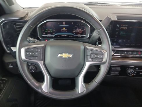 Used 2024 Chevrolet Silverado 2500 LT image 14