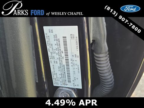 Certified 2021 Ford Escape SE w/ SE Sport Appearance Package image 33