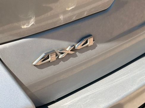 Certified 2023 Jeep Grand Cherokee Laredo AWD/4WD image 7
