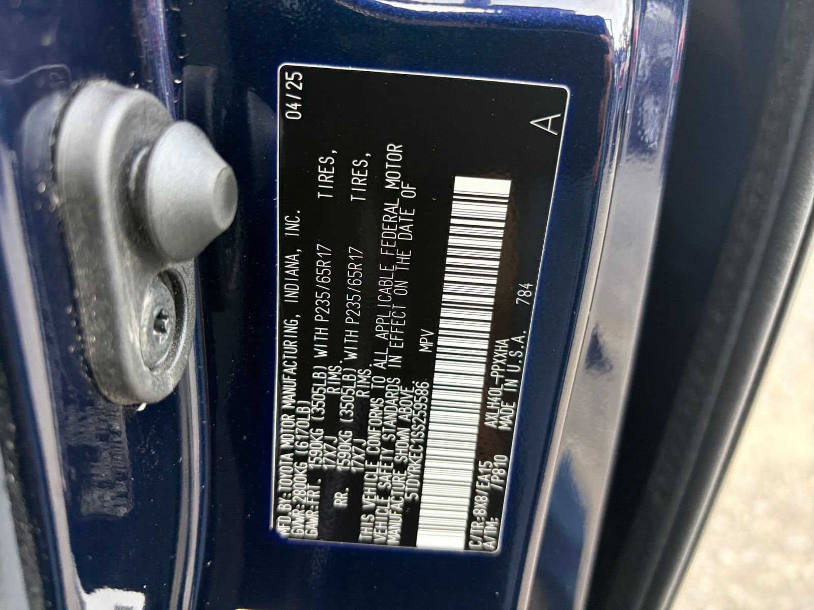 Used 2025 Toyota Sienna XLE FWD image 31