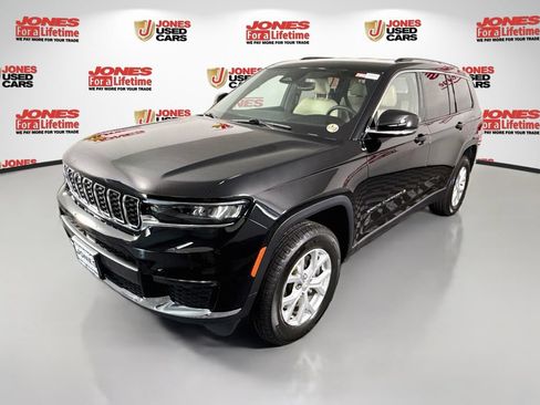 Used 2023 Jeep Grand Cherokee L Limited w/ Luxury Tech Group II AWD/4WD image 15