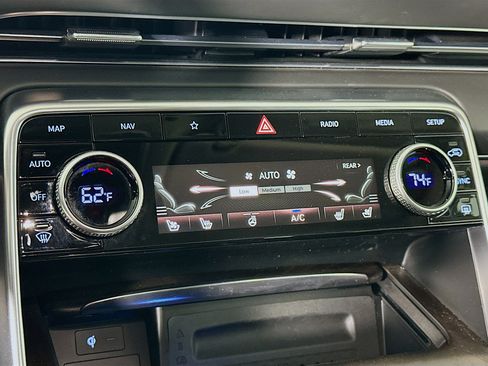 Used 2023 Genesis GV80 2.5T w/ Prestige 20" Package image 24