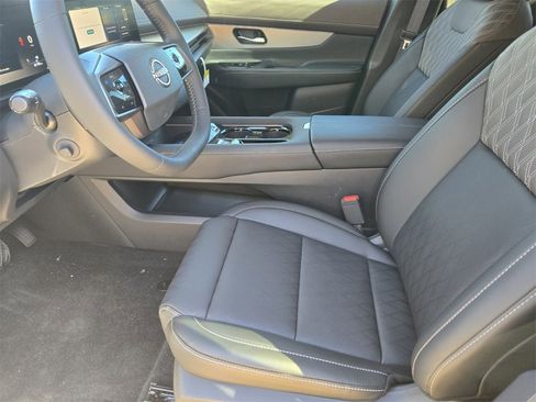 New 2026 Nissan Murano Platinum image 19