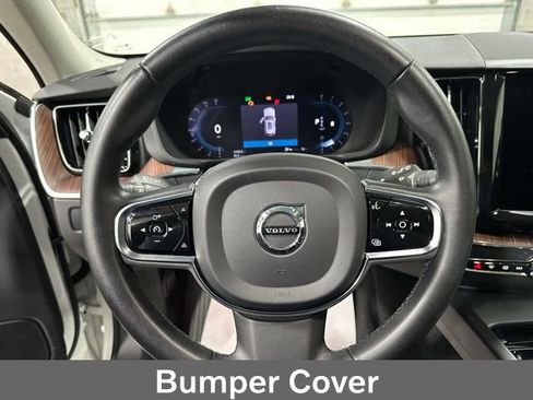 Certified 2023 Volvo XC60 B5 Plus w/ Climate Package image 20
