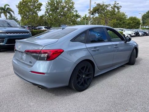 Used 2024 Honda Civic Sport image 6