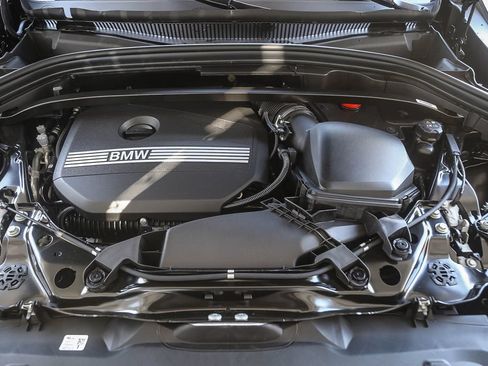 New 2026 BMW X2 xDrive28i w/ Technology Package AWD/4WD image 22