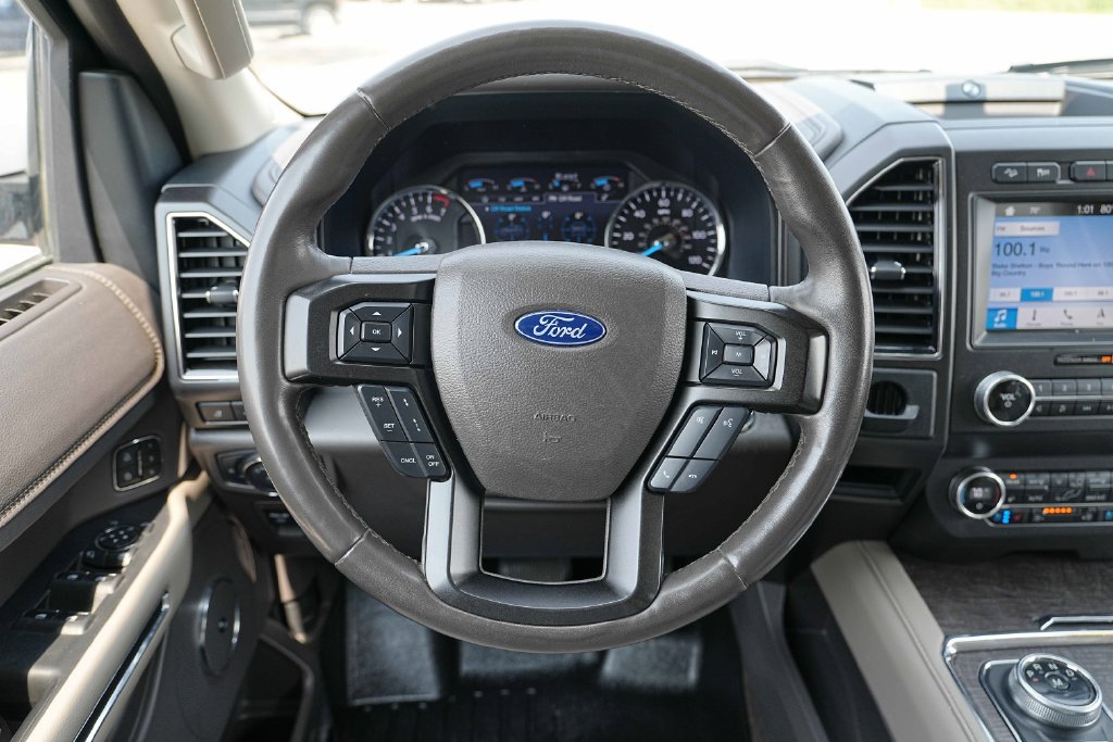 Used 2019 Ford Expedition Limited w/ Equipment Group 302A AWD/4WD image 35