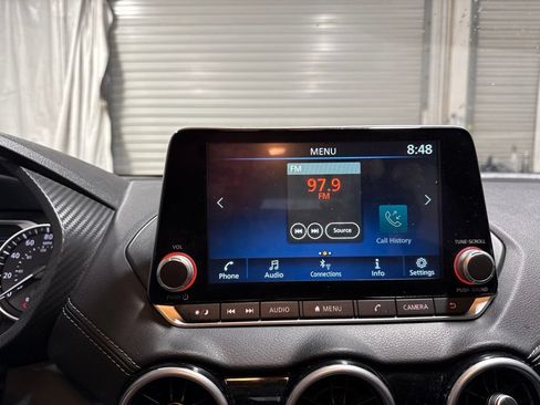 Used 2024 Nissan Sentra SV FWD image 30