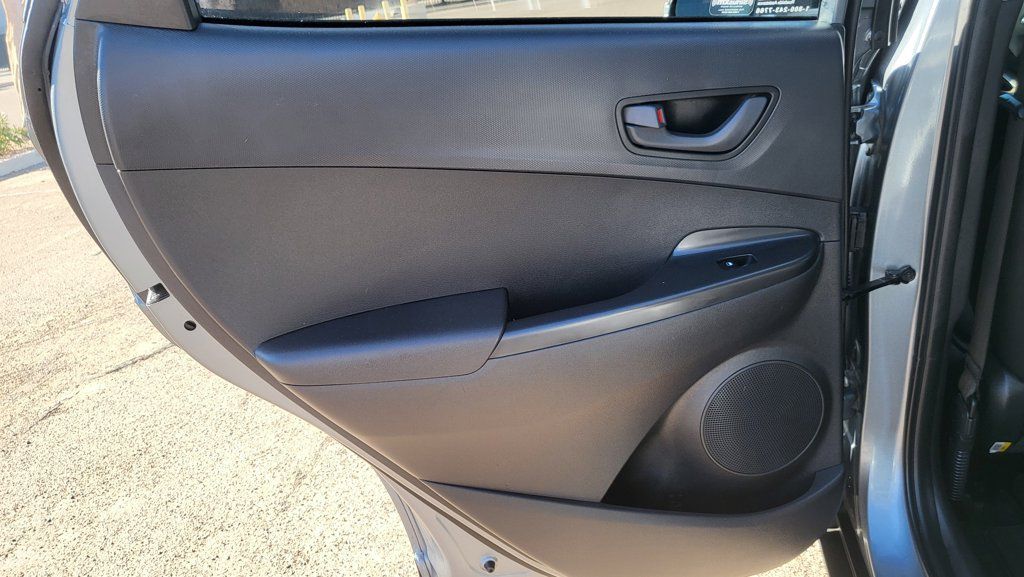 Used 2018 Hyundai Kona SEL FWD image 22