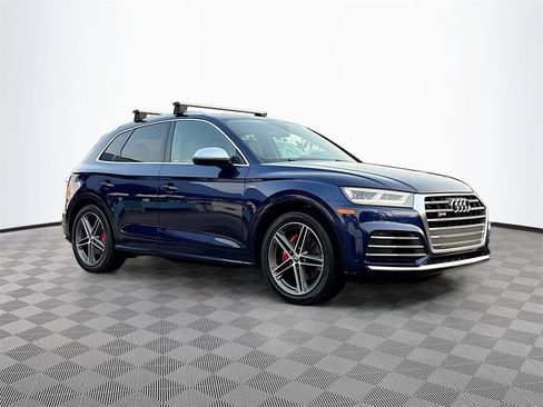 Used 2018 Audi SQ5 Premium Plus image 2