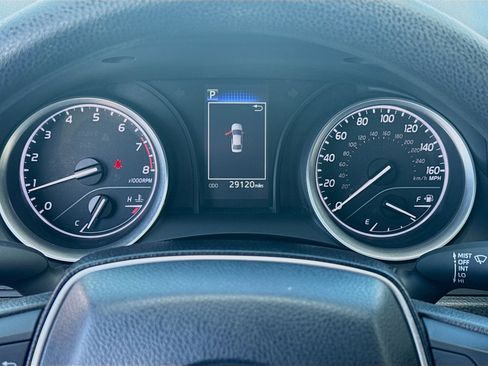 Used 2023 Toyota Camry LE image 9