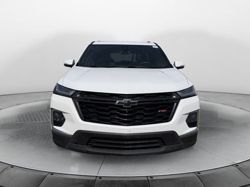 Used 2023 Chevrolet Traverse RS w/ LPO, Floor Liner Package AWD/4WD image 7