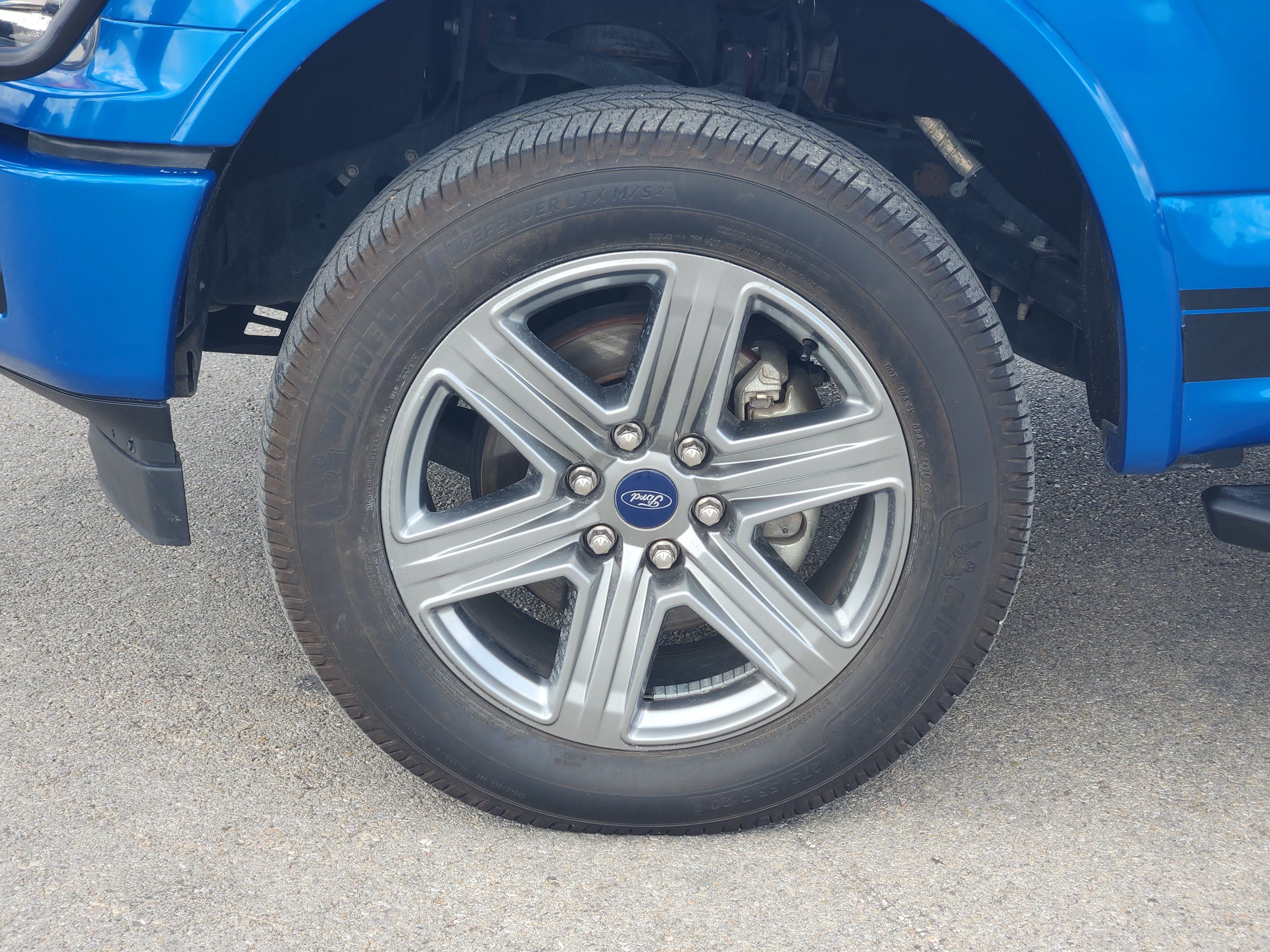 Used 2019 Ford F150 XLT w/ Equipment Group 302A Luxury AWD/4WD image 10