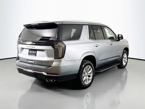 Used 2025 Chevrolet Tahoe Premier AWD/4WD image 7